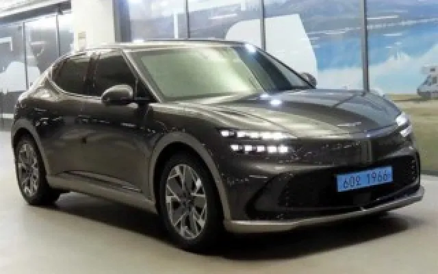 인천중고차할부신용등급 GV60 스탠다드 2WD 매물 사진 20 - 2024/07 58,641km